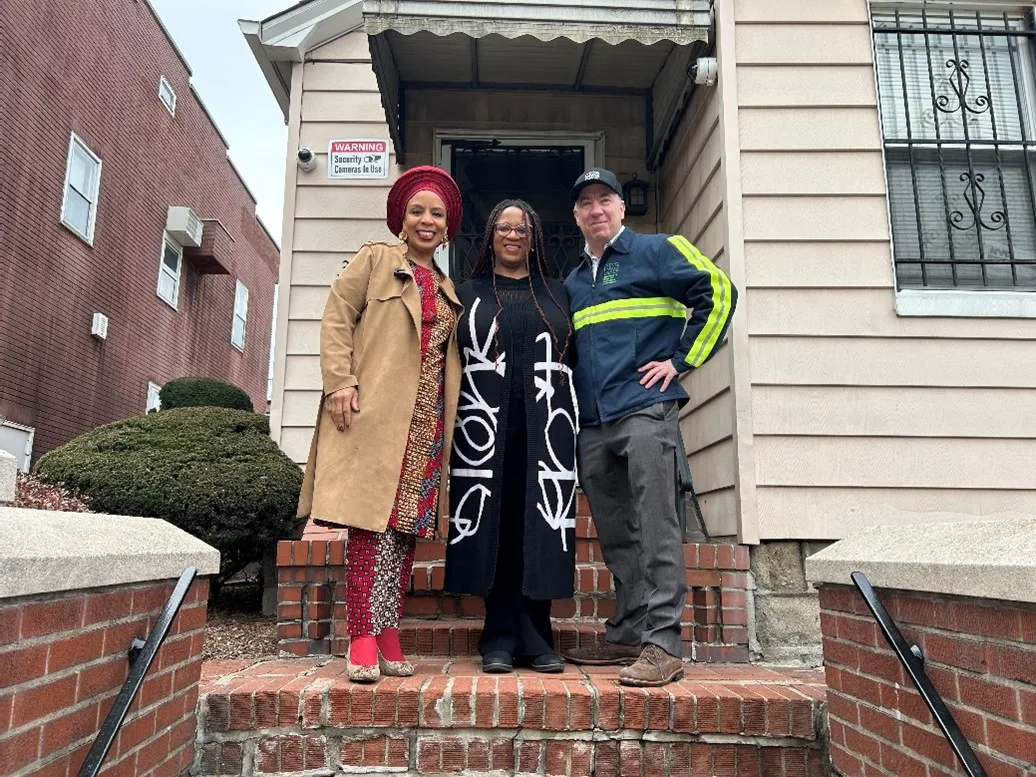 DCLA Commissioner Laurie Cumbo, Louis Armstrong House Museum Executive Director Regina Bain and DDC Commissioner Tom Foley (L to R) at Selma’s House.